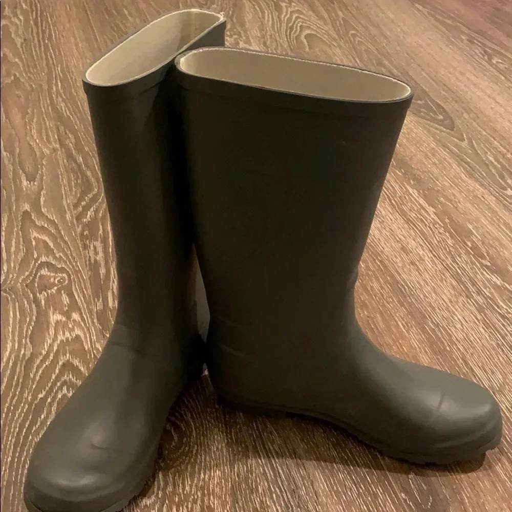 Norty Matte Green Hi Calf Rain Boots Size 11 New - Picture 4 of 8
